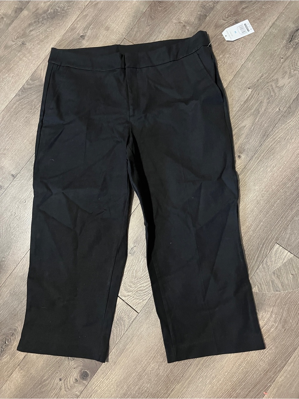 Time & Tru Black Mid Rise Capri Pants Size 14 New
